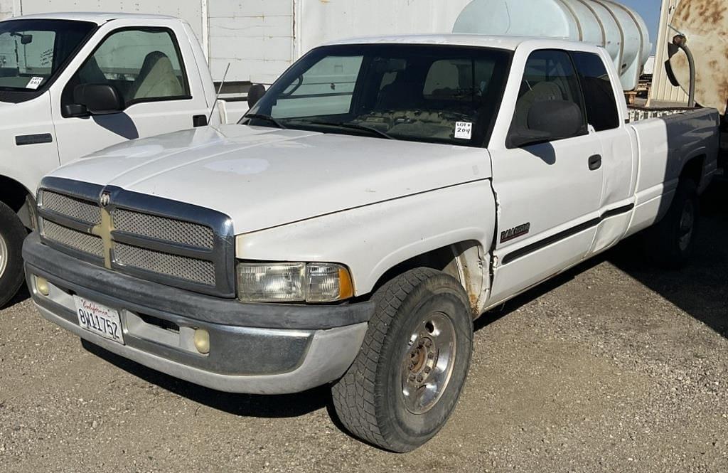 Image of Dodge Ram 2500 Primary image