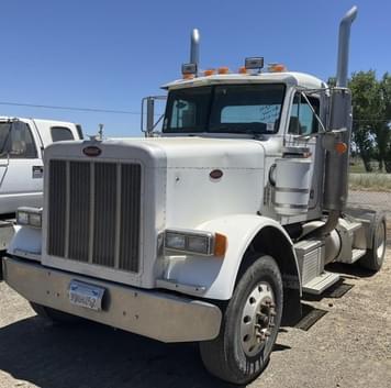 Main image Peterbilt 379