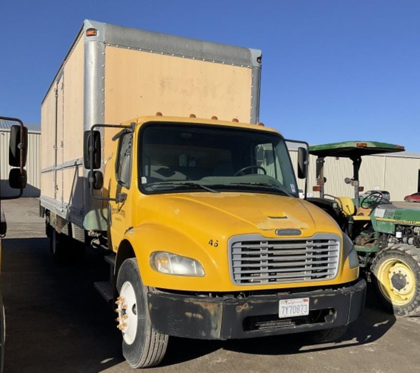 2006 Freightliner M2 Equipment Image0