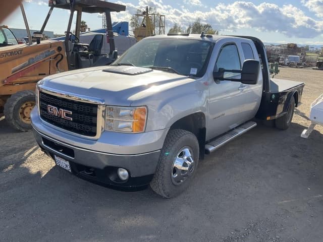 Image of GMC 3500 equipment image 2