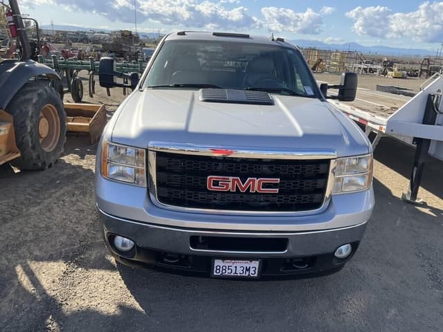 Image of GMC 3500 equipment image 1