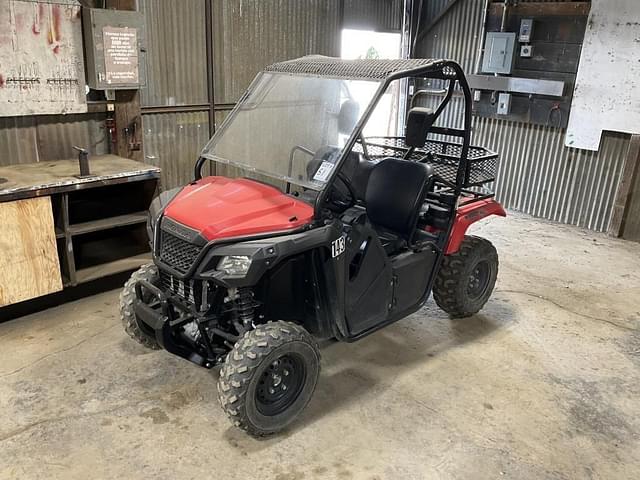 Image of Honda Pioneer 500 equipment image 2