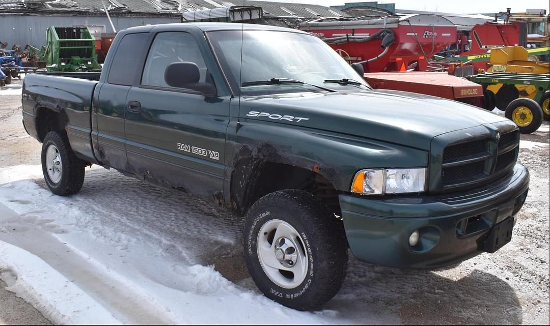 Image of Dodge Ram 1500 Primary image