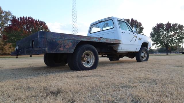 Image of Dodge Ram 350 equipment image 2