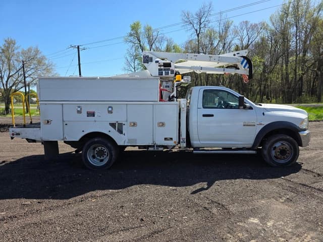 Image of Dodge Ram 5500 equipment image 2