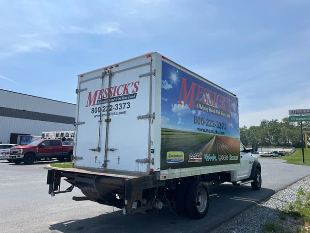 Image of Dodge Ram 5500 equipment image 3