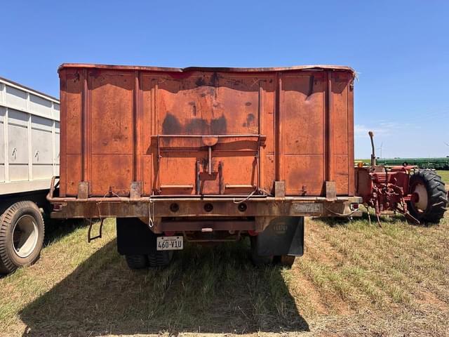 Image of Dodge 500 equipment image 4