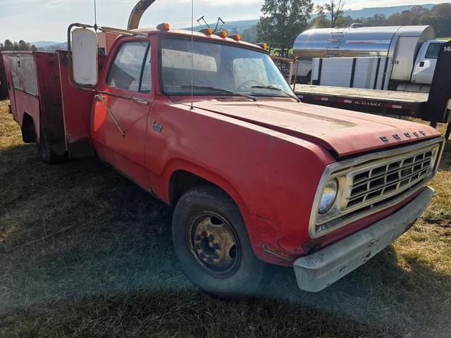 Image of Dodge Ram 300 equipment image 3