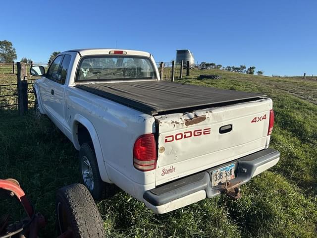 Image of Dodge Dakota equipment image 1