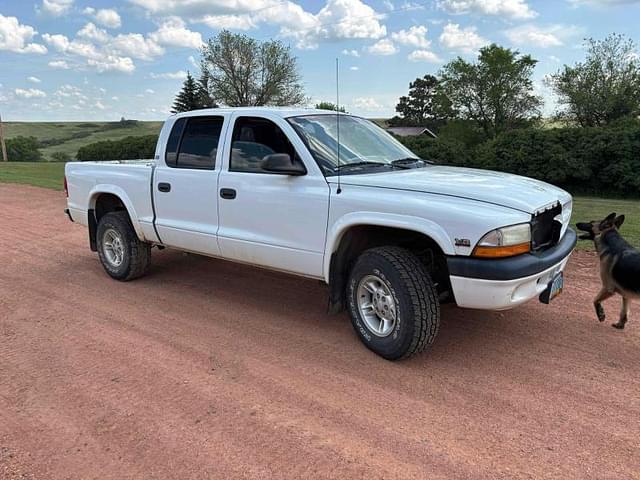 Image of Dodge Dakota equipment image 2