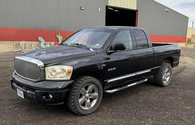 Image of Dodge Ram 1500 equipment image 1