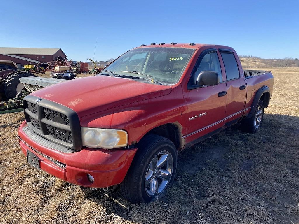 Image of Dodge Ram 1500 Primary image