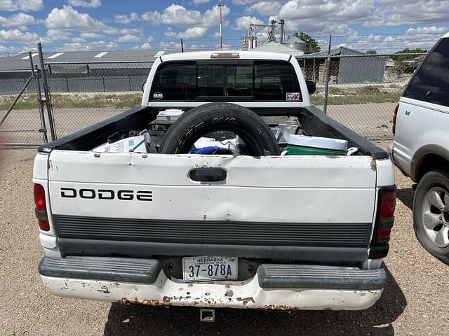 Image of Dodge Ram 1500 equipment image 4
