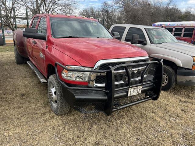 Image of Dodge Ram 3500 equipment image 1