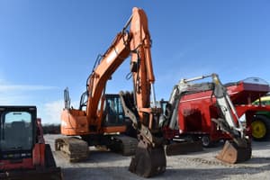 Doosan DX235LCR Image