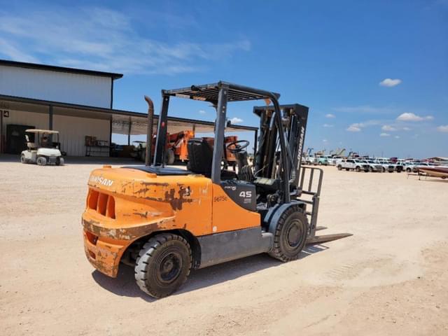 Image of  Doosan 45 equipment image 4