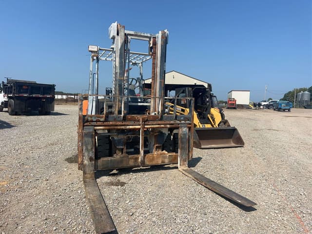Image of Doosan D60S-5 equipment image 4