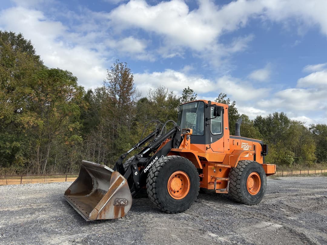 Image of Doosan Mega 200TC-V Primary image