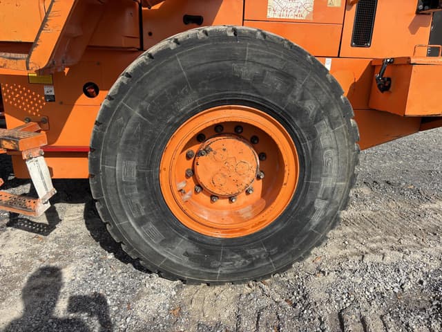 Image of Doosan Mega 200TC-V equipment image 4