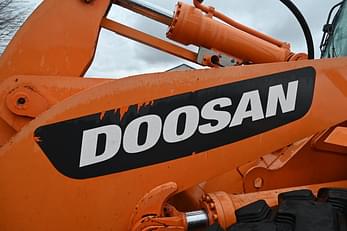 Main image  Doosan DL250 89