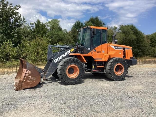 Image of  Doosan DL250-5 equipment image 1