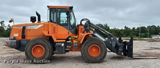 Image of  Doosan DL250TC equipment image 3