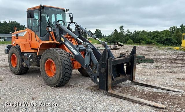 Image of  Doosan DL250TC equipment image 2