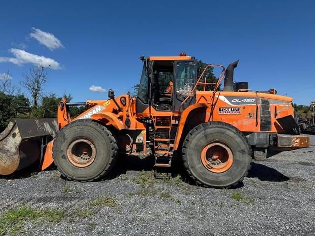 Image of  Doosan DL420 equipment image 1