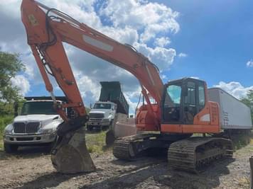 Main image Doosan DX235LCR
