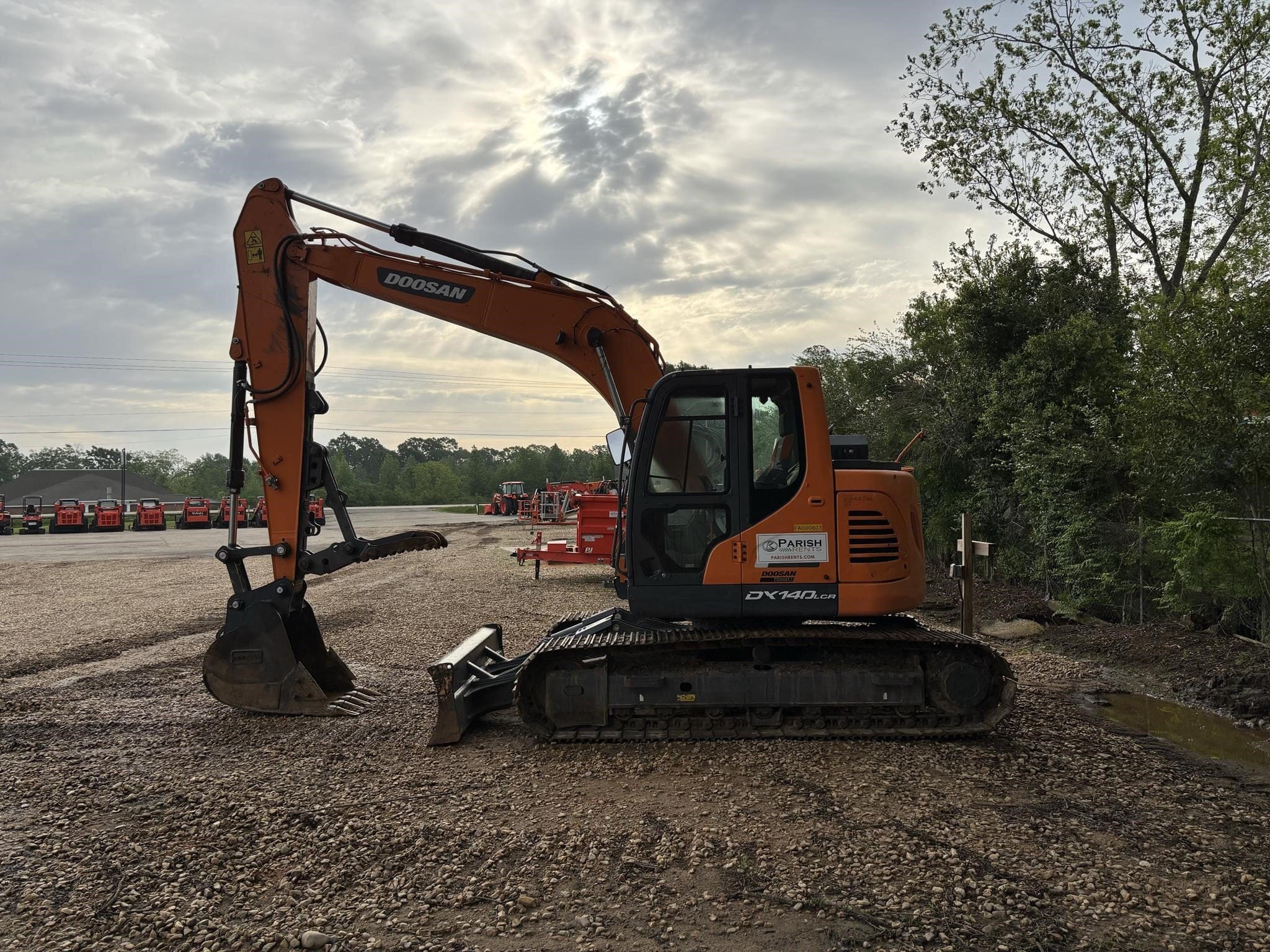 2021 Doosan DX140LCR Equipment Image0