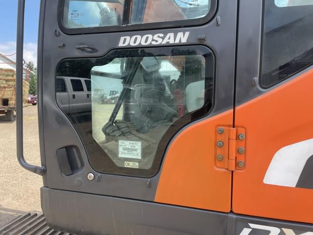 Image of  Doosan DX140LCR equipment image 3