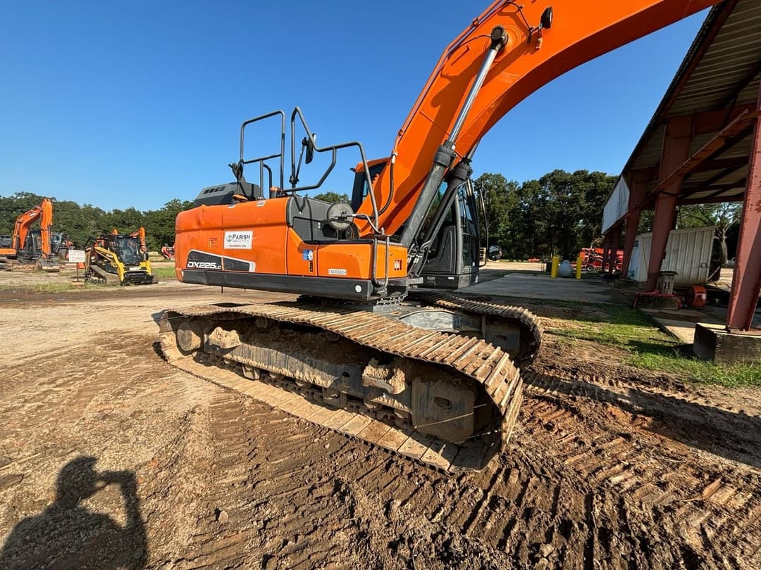 Image of  Doosan DX225LC-5 Primary Image