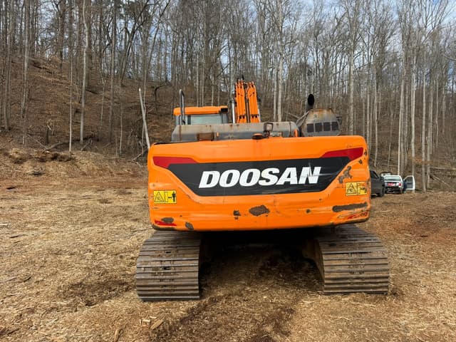 Image of  Doosan DX225LC-5 equipment image 3
