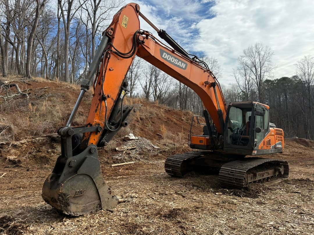 Image of  Doosan DX225LC-5 Primary image