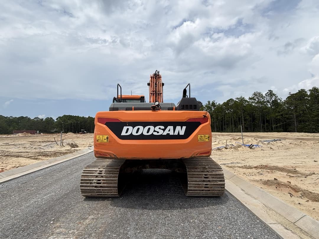 Image of Doosan DX255LC Image 1