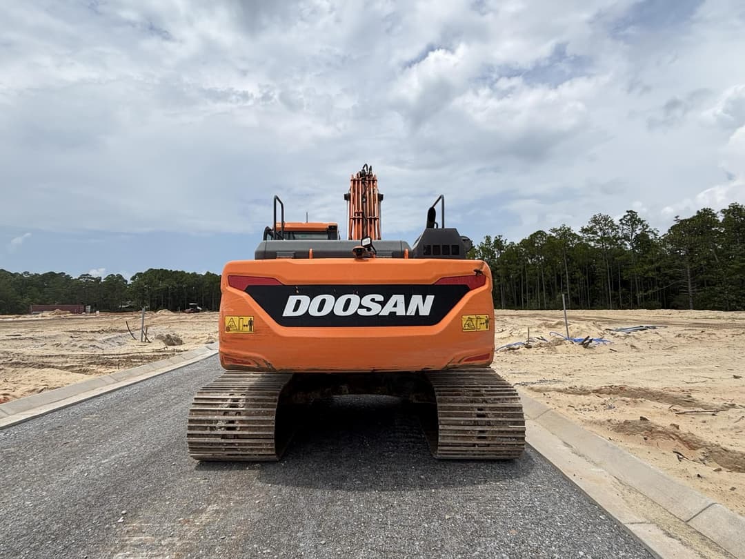 Image of  Doosan DX255LC Image 1