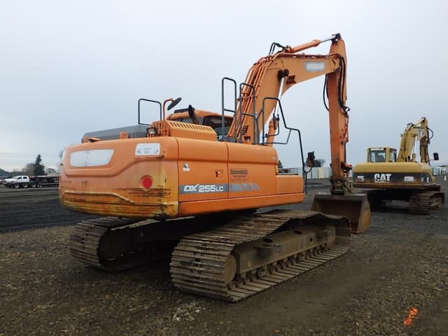 Image of  Doosan DX255LC equipment image 3