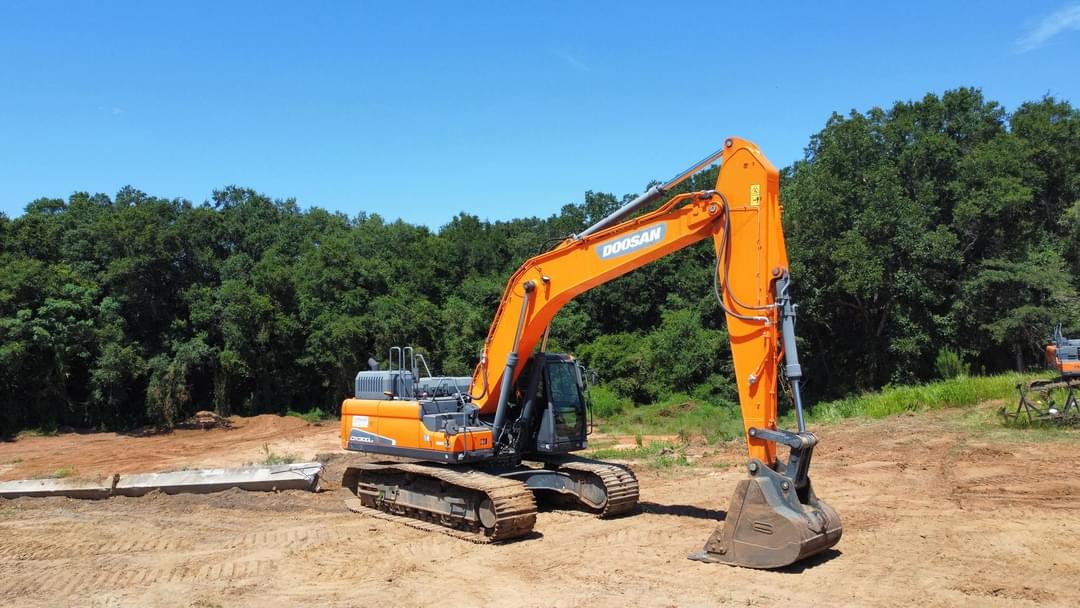 Image of  Doosan DX300LC-5 Image 1