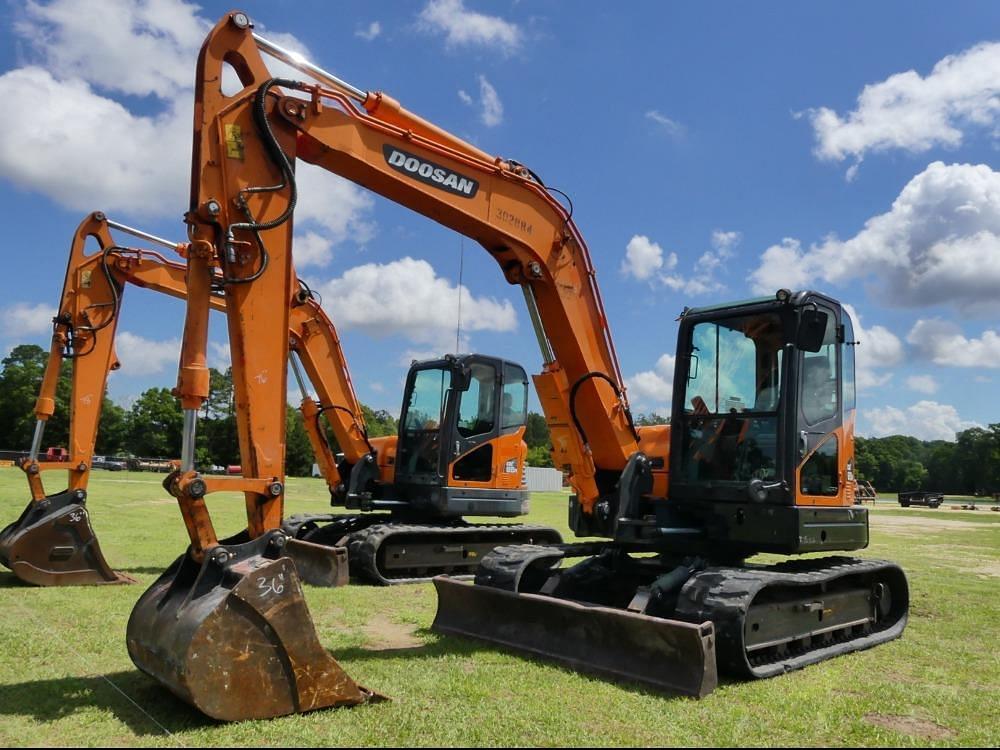 Image of  Doosan DX85R-3 Primary image