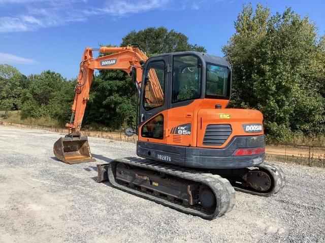 Image of  Doosan DX85R equipment image 3