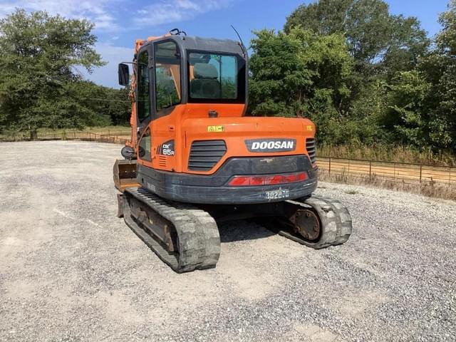 Image of  Doosan DX85R equipment image 4
