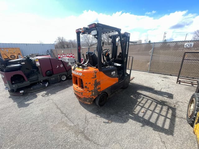 Image of Doosan GC25P-5 equipment image 4