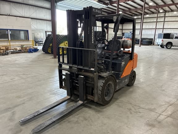 Image of Doosan G35NC-7 equipment image 2