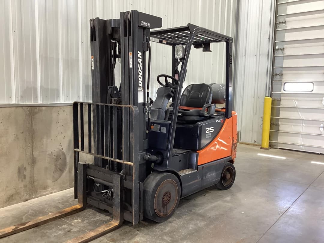 Image of Doosan GC25P-5 Image 1