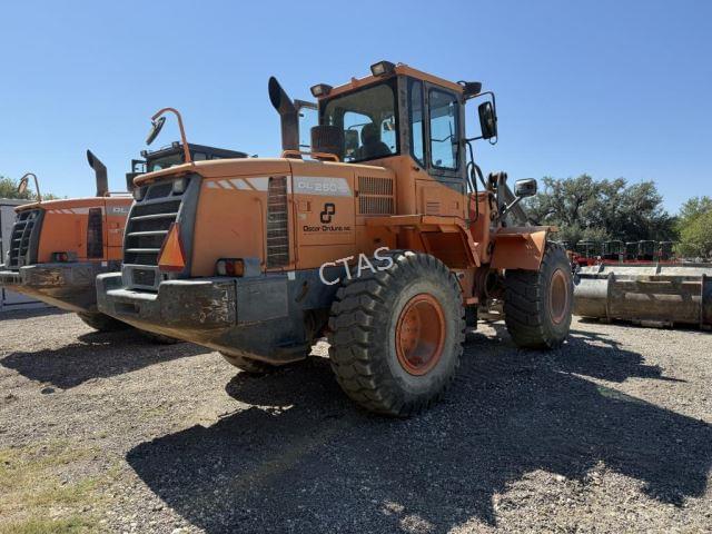 Image of  Doosan DL250TC equipment image 2