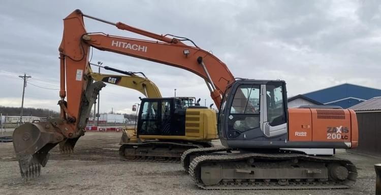 Hitachi EX200LC Construction Excavators for Sale | Tractor Zoom