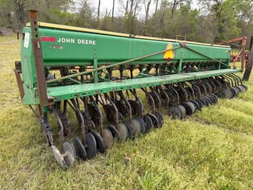 Main image John Deere 520