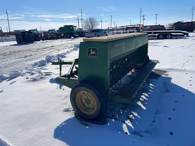 Image of John Deere 8200 equipment image 2