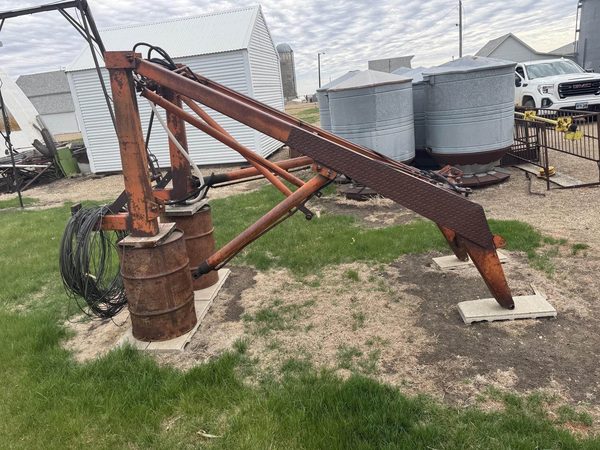 DU-AL 100 Equipment Image0