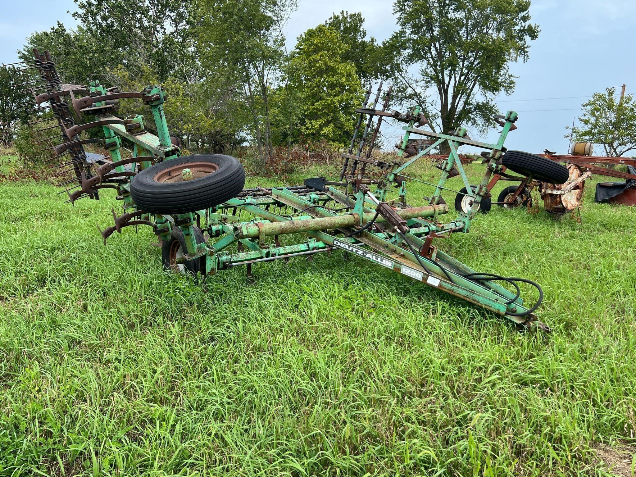Main image Deutz-Allis 1200